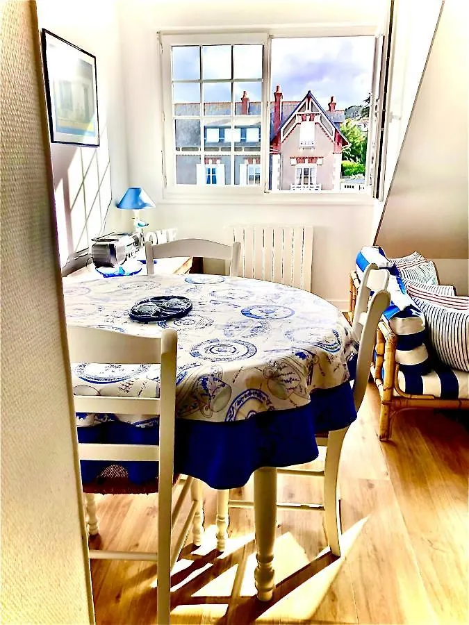L'Appartement De La Plage Saint-Quay-Portrieux Apartment